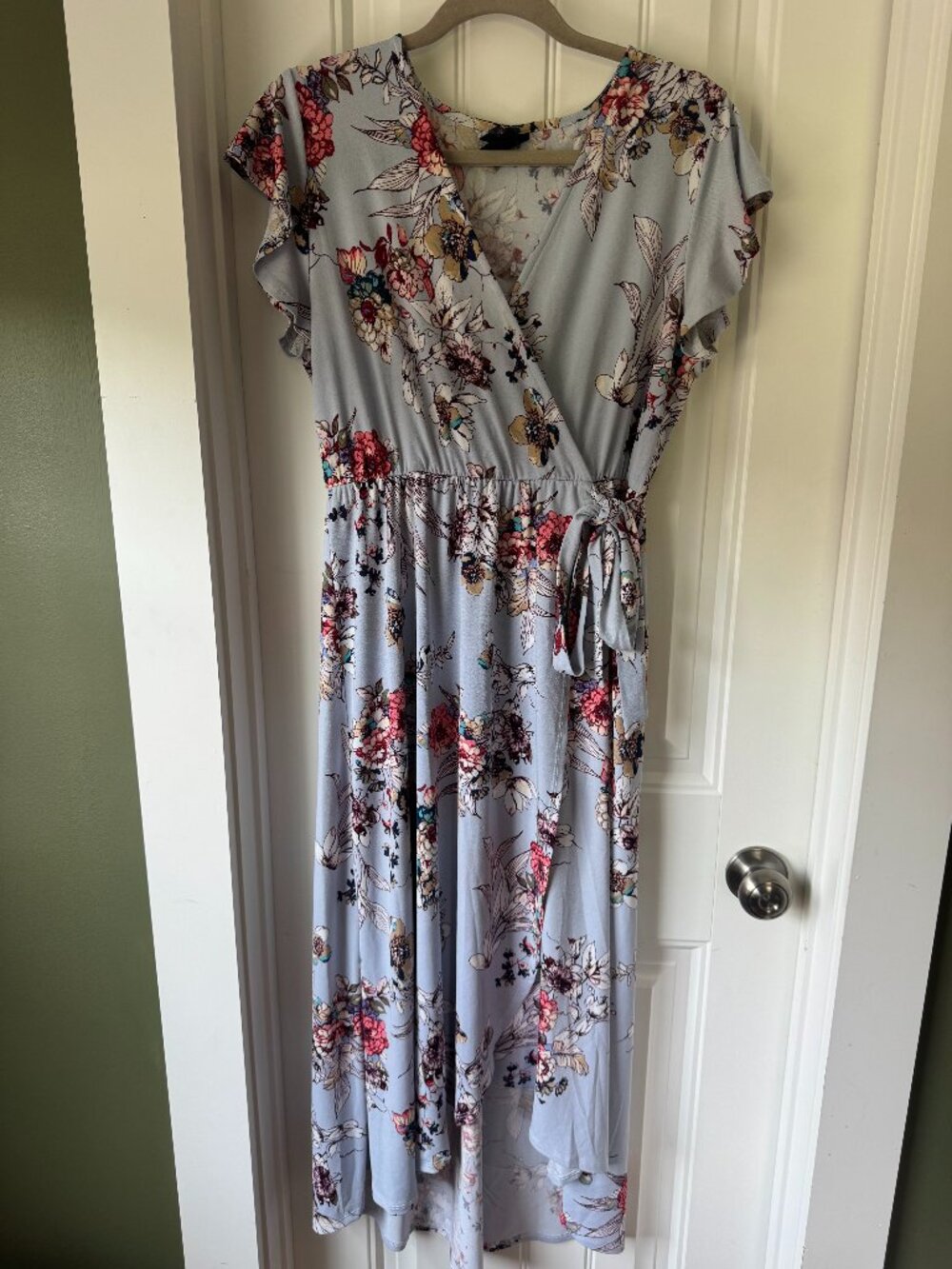Floral Tie-wrap Midi Dress